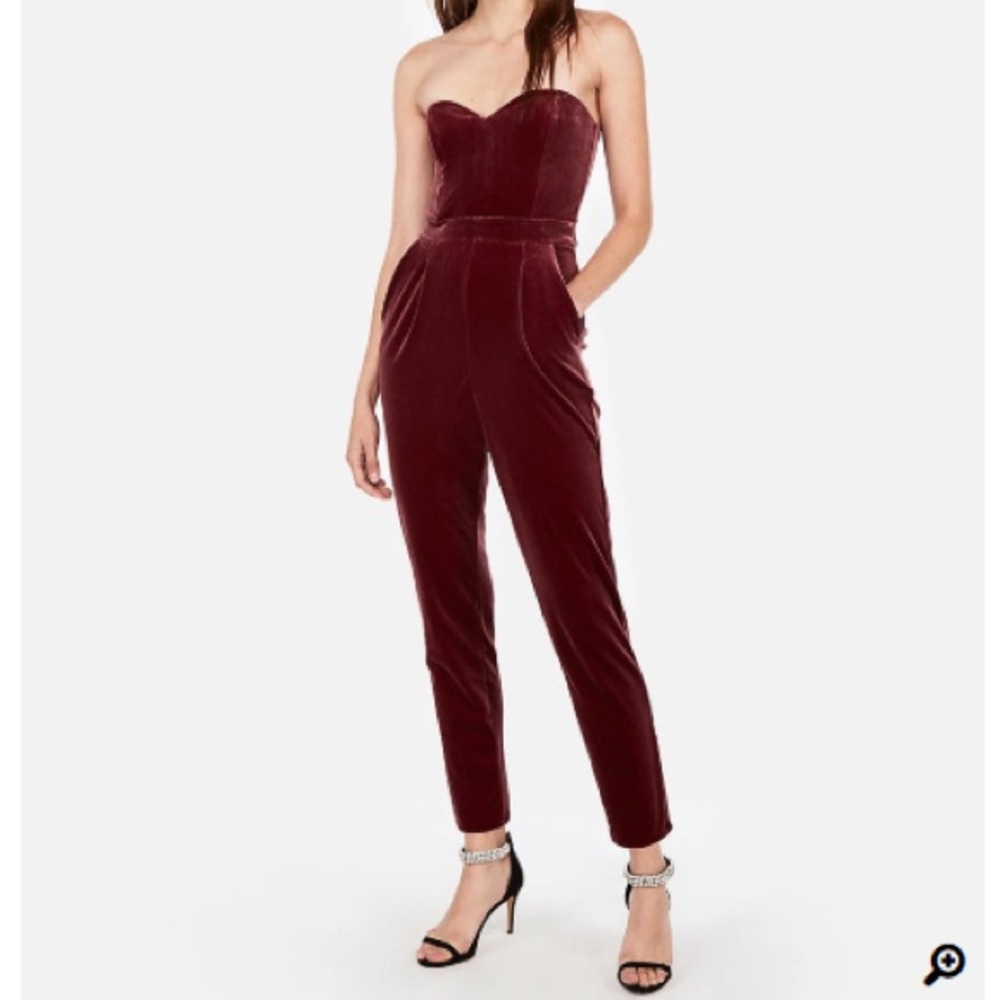NWOT Express velvet strapless jumpsuit burgundy 💄